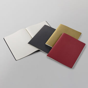 CAHIER JNLS A4 RUL BLK-KR.BROWN-CRAN.RED