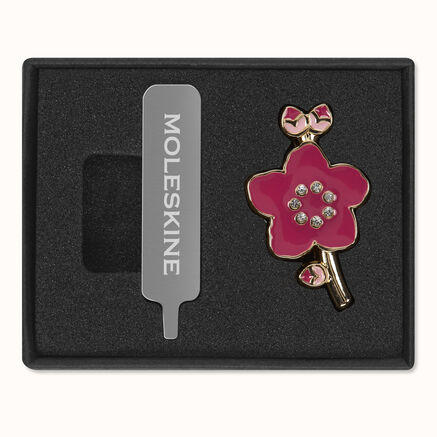 LE SAKURA CRYSTAL PIN