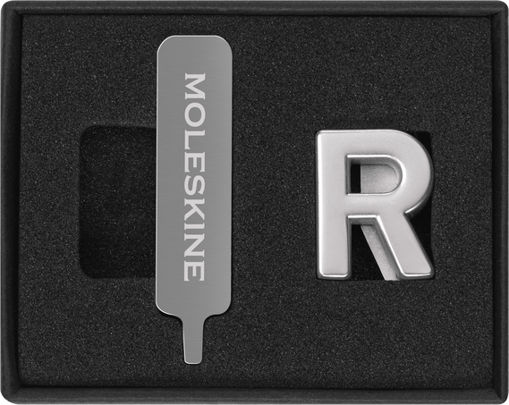 Buchstaben und Symbole R, Silber - Front view