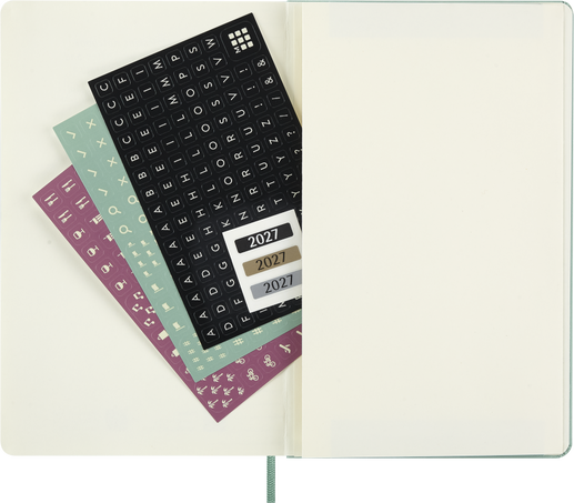 12M WKLY NTBK LG HARD SAGE GREEN + TEXT