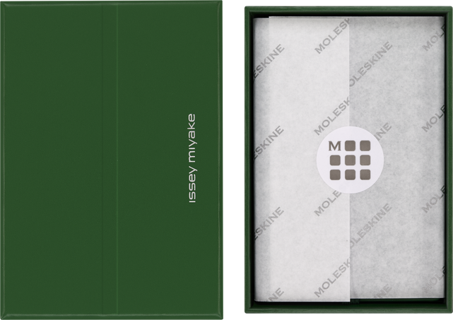 BUSINESS CARD HOLDER M.GRN ISSEY MIYAKE